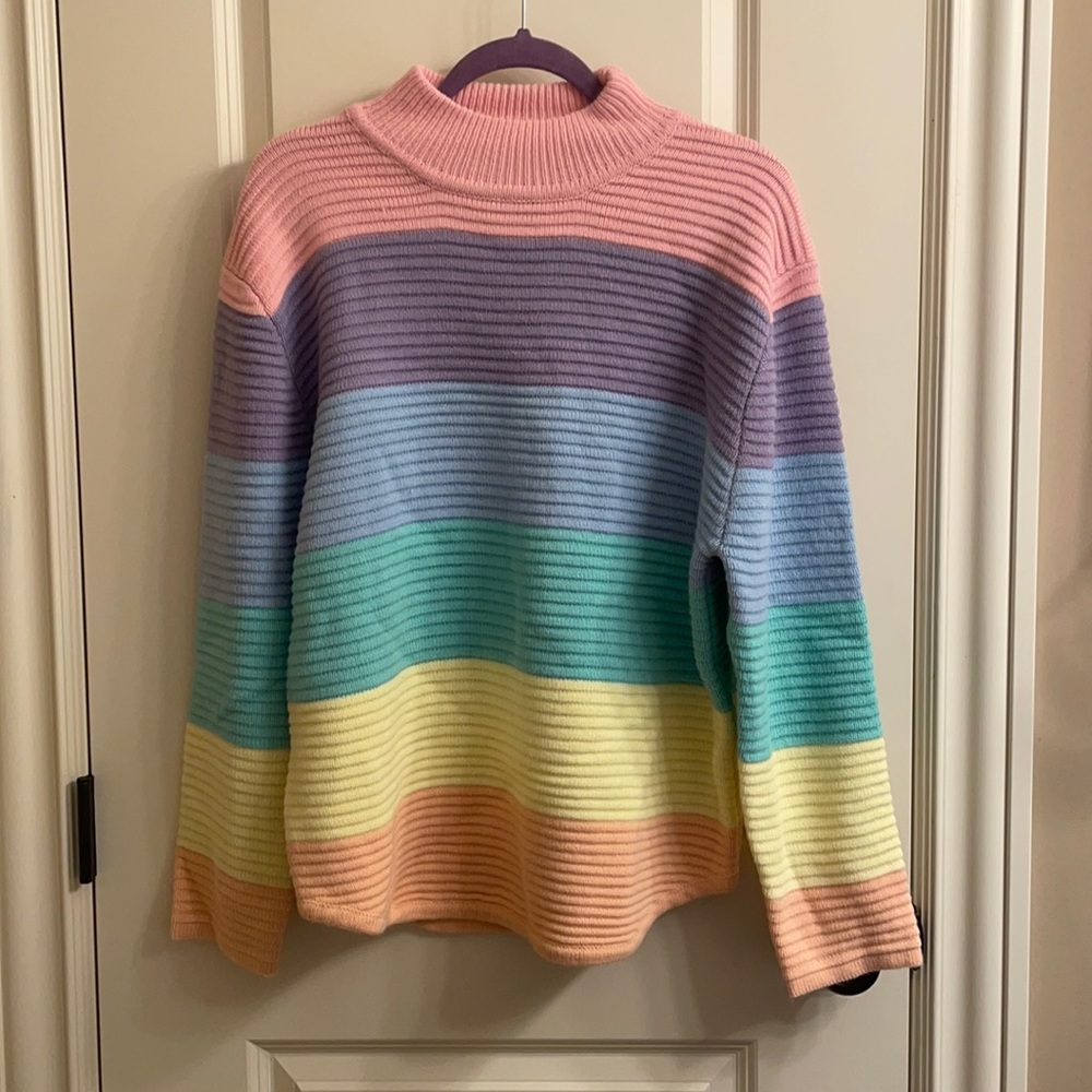 XS UNIF frost sweater - pastel crayola oversized